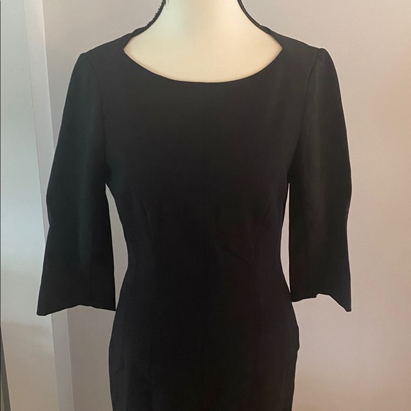 WHBM size 6 black NWT body perfecting dress - Picture 2 of 9